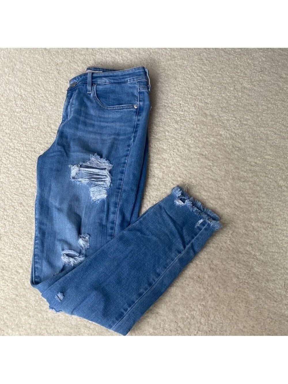 Levi's Skinny Jeans Distressed High Rise - Picture 3 of 7